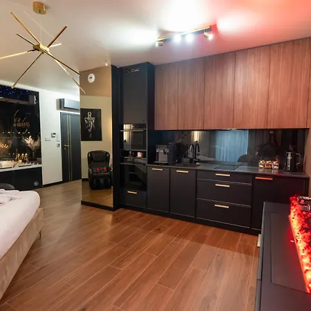 SPA Studio z jacuzzi, fotel do masażu, TV 85, parking, Wiślane Tarasy Kraków